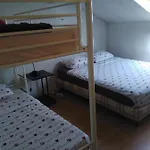 Crew Lighthouse Hostel *