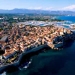 Crew Lighthouse * Antibes