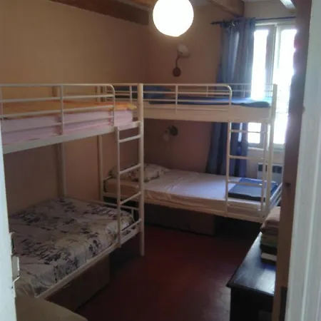 Crew Lighthouse Vandrarhem