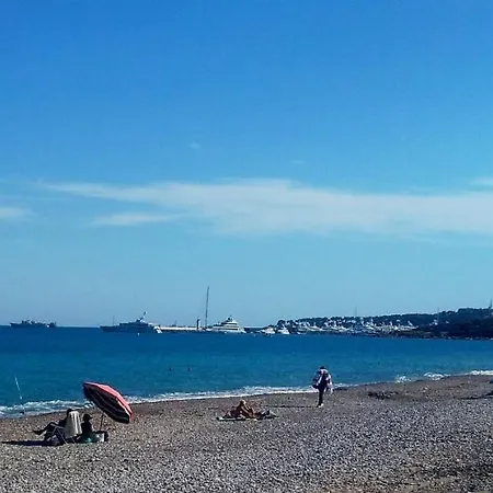 Ostello Crew Lighthouse