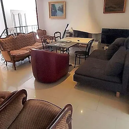 Hostel Crew Lighthouse *